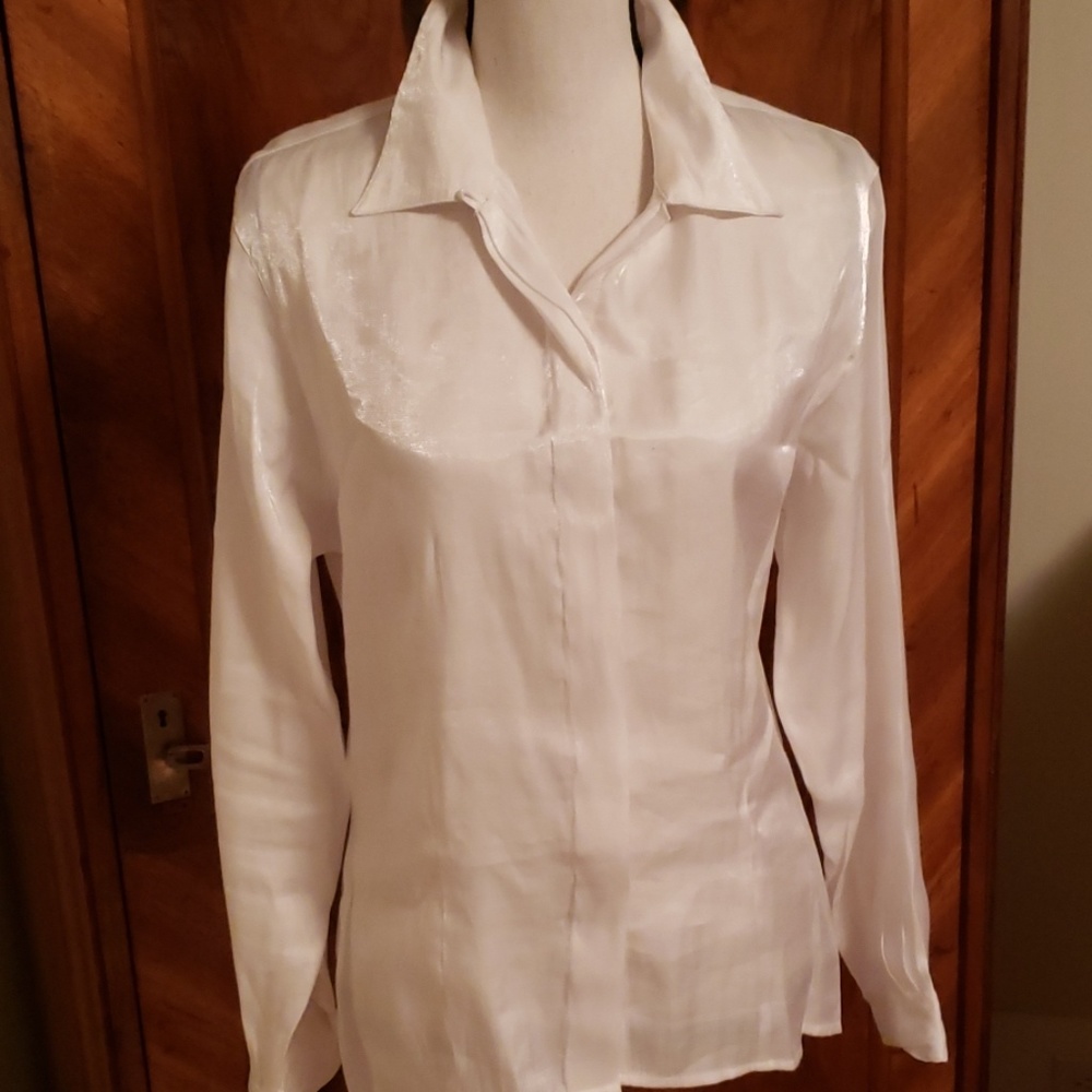Y NOT SPORTSWEAR WHITE BLOUSE